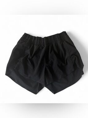 Athleta Hustle 3” Short